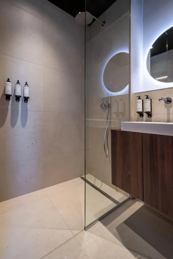 One Two Four - Hotel & Spa Ghent